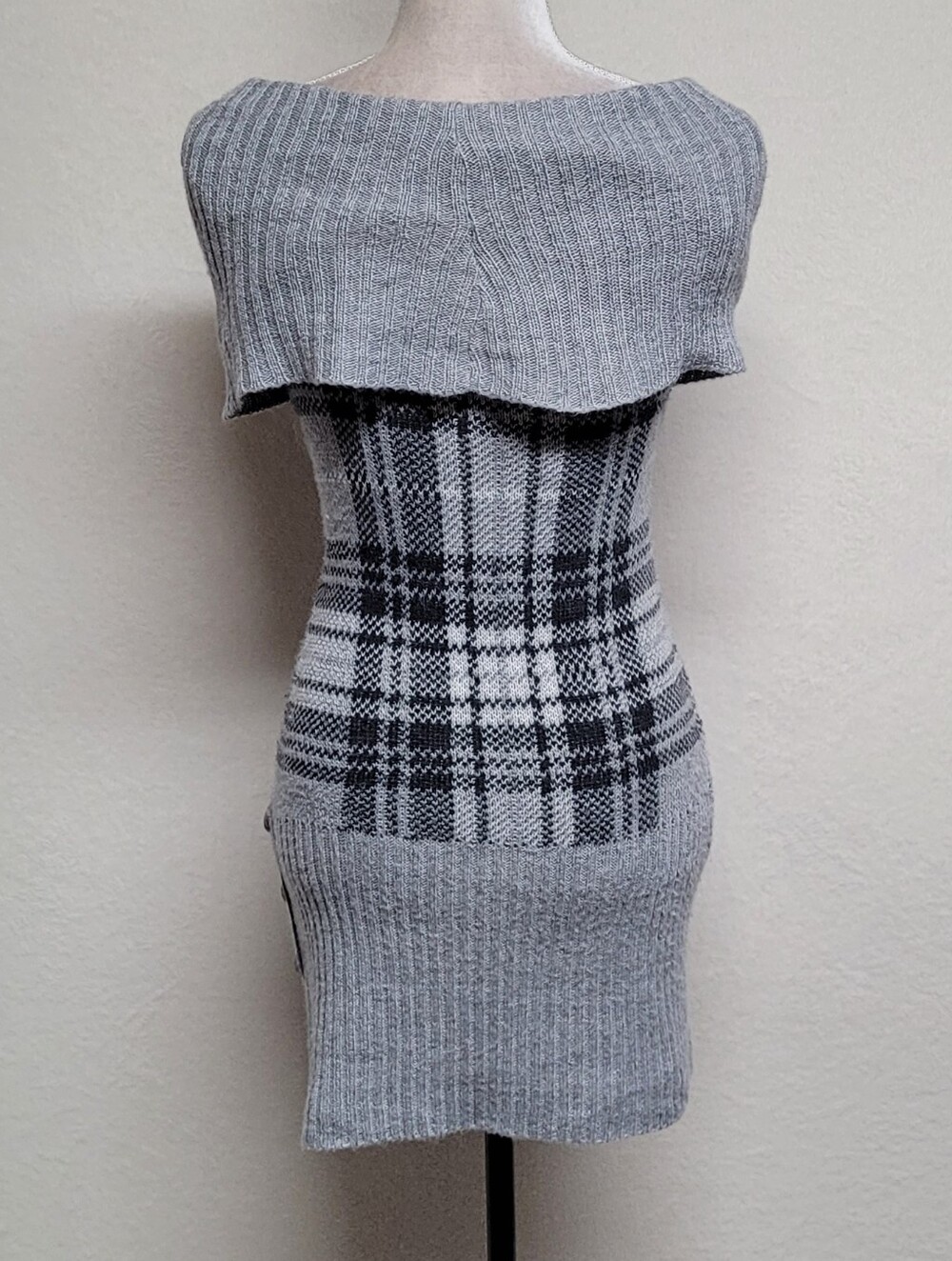 90s Vintage Say What Gray Plaid Cowl-neck Off-Shoulder Bodycon Mini Dress Small - Picture 7 of 11
